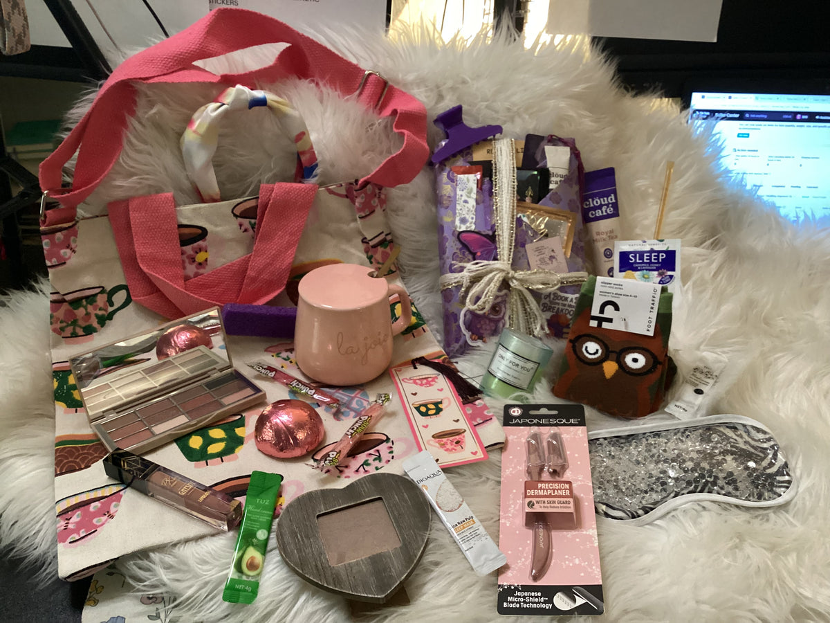 Pamper Me Book Box